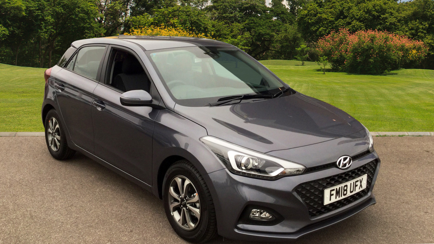 Buy Online Hyundai i20 1.2 MPi SE 5dr Petrol Hatchback for